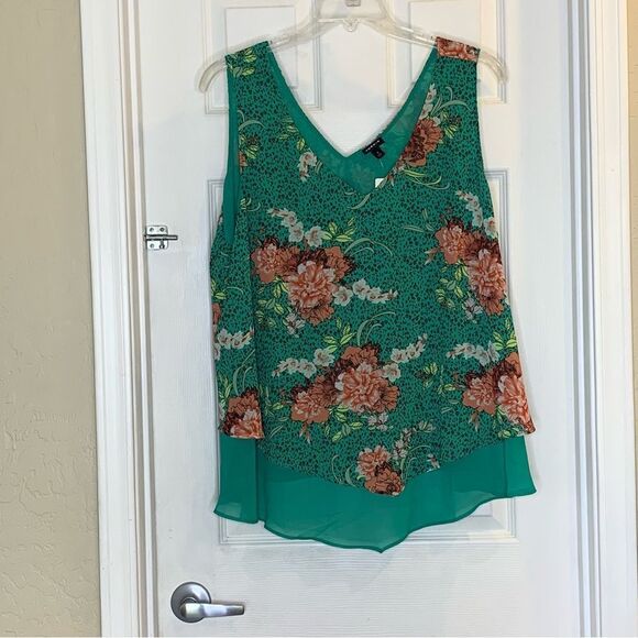 TORRID WOMEN'S GREEN FLORAL DOUBLE LAYER CHIFFON TANK SIZE 3X - Picture 4 of 13